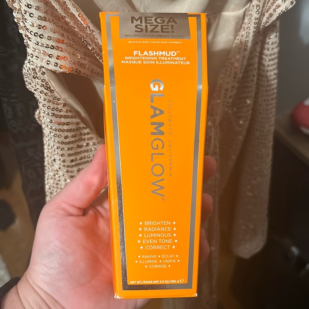 Glam glow mega size flashmud